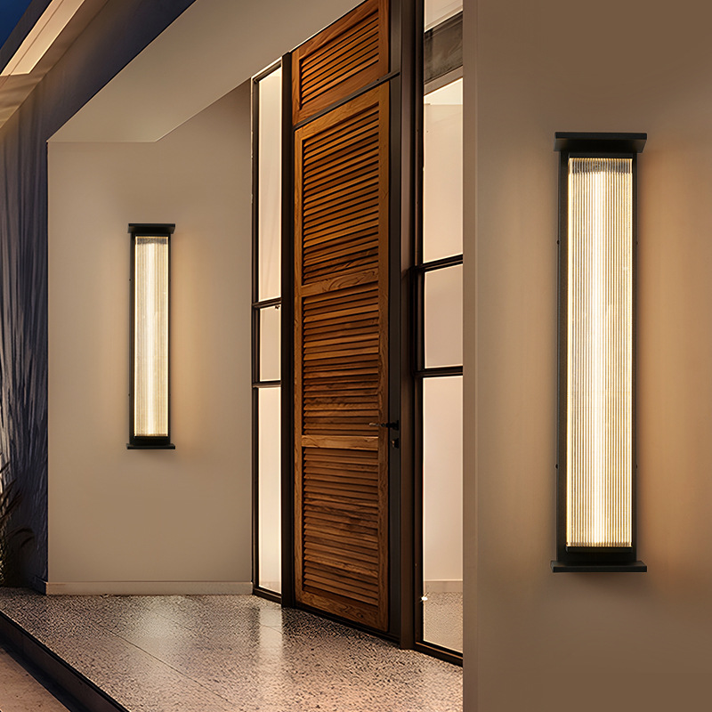 Tall Ribbed Column Sconce